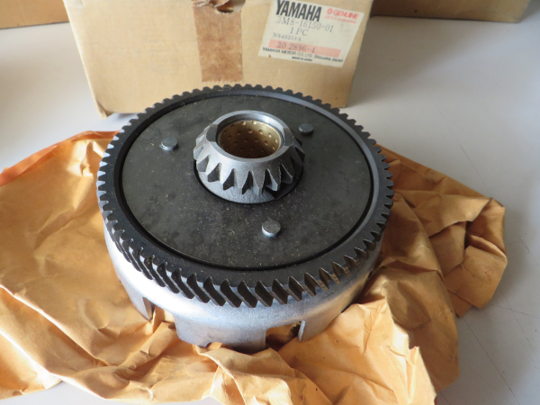 Yamaha Kupplungskorb DT80MX RD80MX DT80MXS clutch basket 3M8-16150-01 Original 3M8-16150-01 Original Ersatzteil – MG-Teilesho